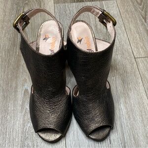 Farylrobin Anthropologie Peep Toe Ankle Strap Scale Block Heel Sandals Size 7.5